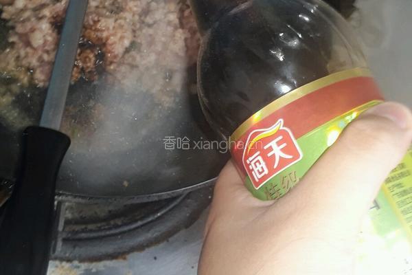 自制炸酱面的做法图解3