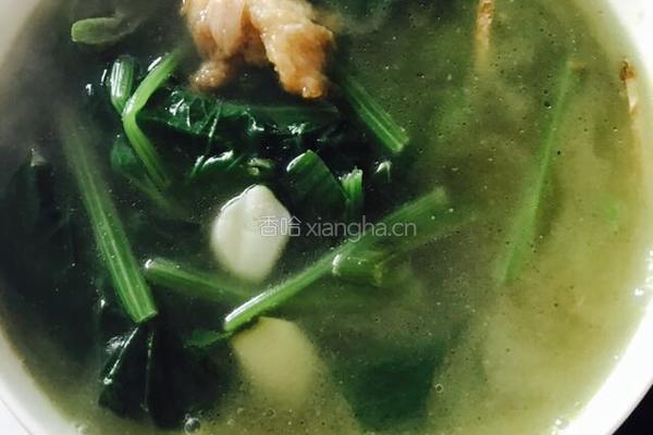 酥肉菠菜排骨汤的做法图解6