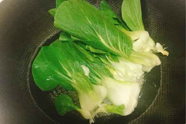 青菜枸杞粉丝汤的做法图解2