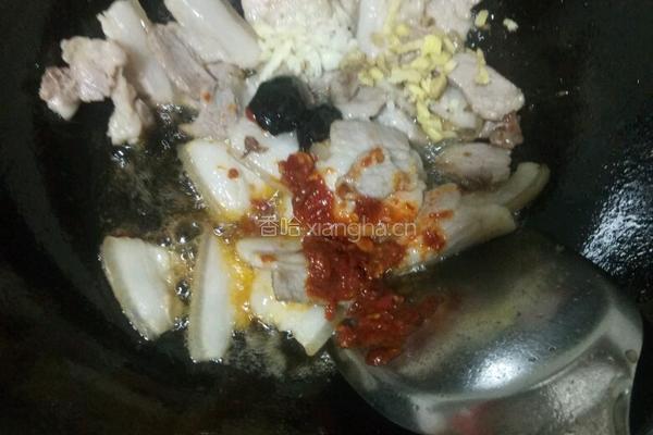 土豆片回锅肉的做法图解10