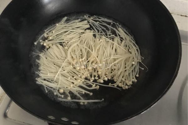 蒜泥白肉的做法图解3