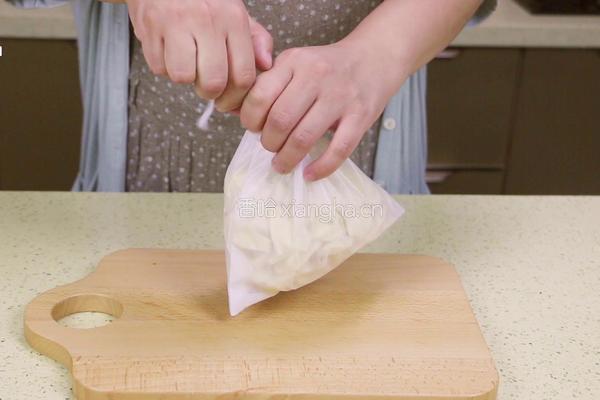 韩式萝卜水泡菜的做法图解11