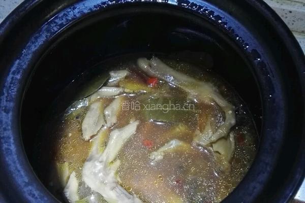 卤鸭掌的做法图解7