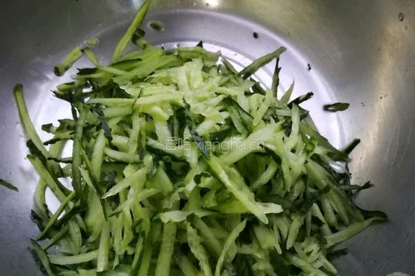 家常凉菜的做法图解1