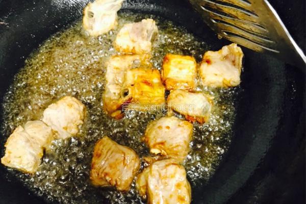 土豆烧排骨的做法图解5