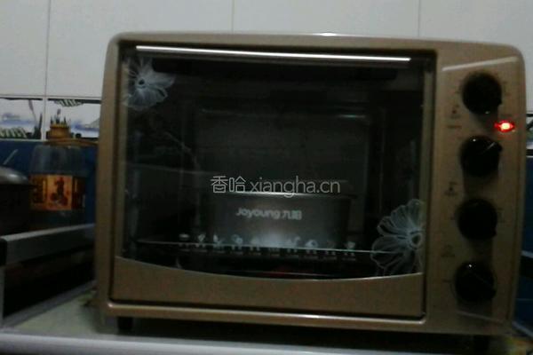 八寸戚风蛋糕的做法图解10