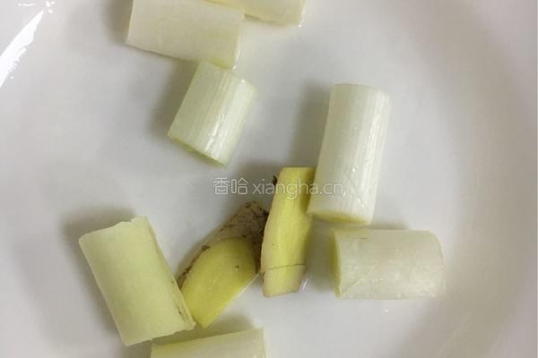 冷拌热豆腐的做法图解2
