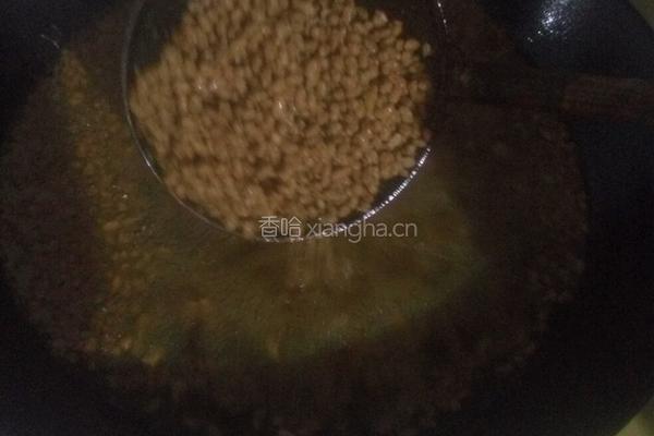 秘制油炸黄豆的做法图解4