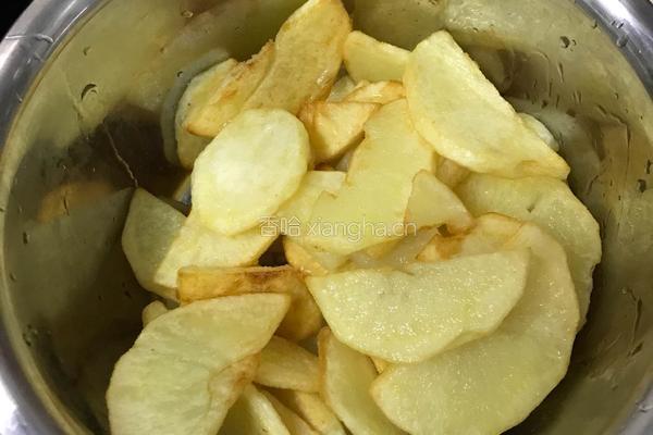 腊肉铁板烧土豆的做法图解5