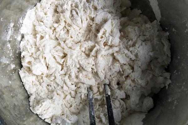 自制馄钝（饺子)皮的做法图解3