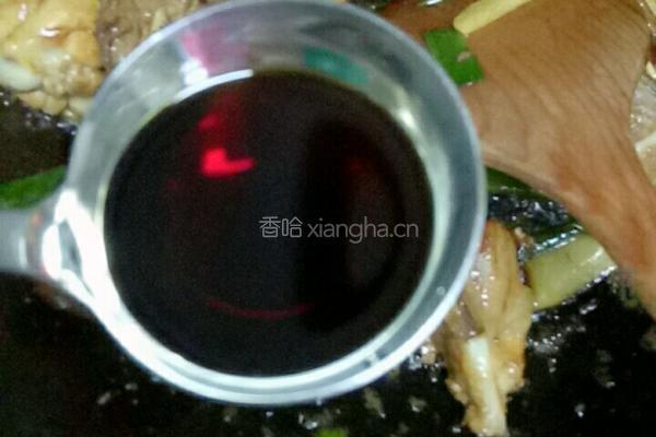 红酒可乐鸡腿排骨的做法图解7