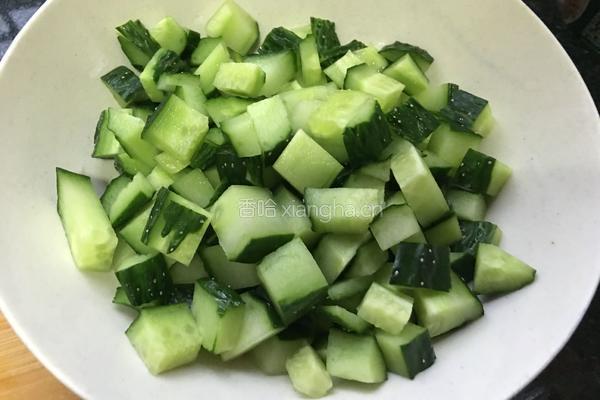 广式香肠蛋炒饭的做法图解3