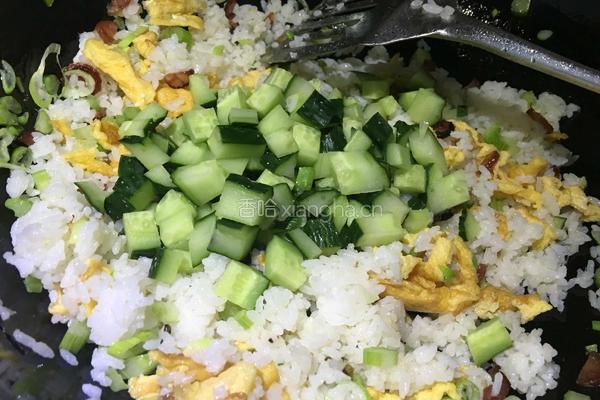 广式香肠蛋炒饭的做法图解9