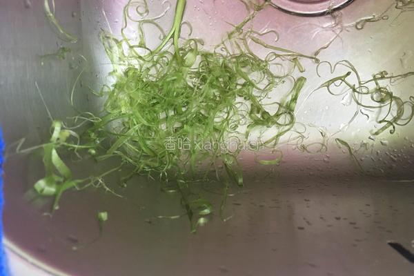 清炒红薯茎叶的做法图解7