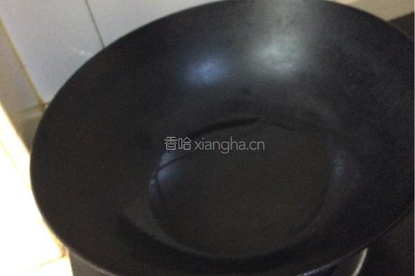 猪头肉炒青椒的做法图解2