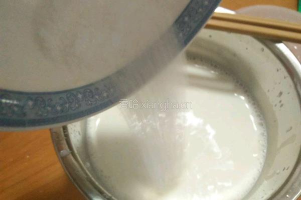 自制酸奶的做法图解2