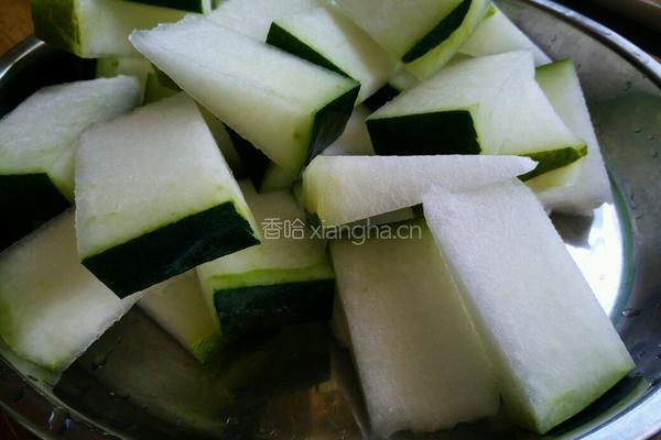 冬瓜薏仁鸭翅汤的做法图解4