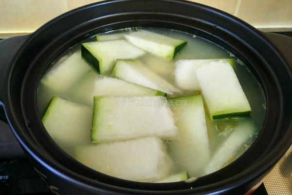 冬瓜薏仁鸭翅汤的做法图解7