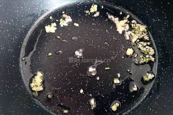虾皮包菜炒粉丝的做法图解4