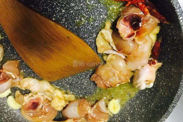 花生烧鸡腿的做法图解7