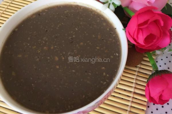 黑芝麻核桃红枣燕麦粥的做法图解1