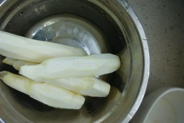 土豆炖茭白的做法图解3