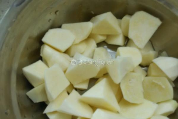 土豆炖茭白的做法图解5