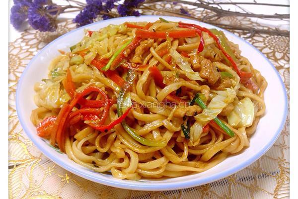 包菜肉丝炒面的做法图解10