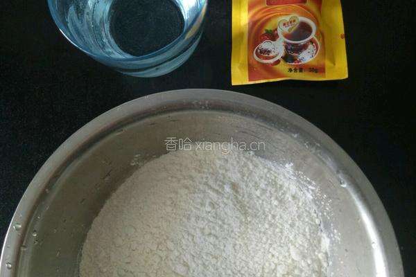 红糖薄饼的做法图解1
