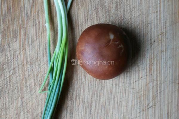 虾仁炒莼菜的做法图解3