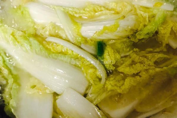 浇汁小白菜的做法图解5