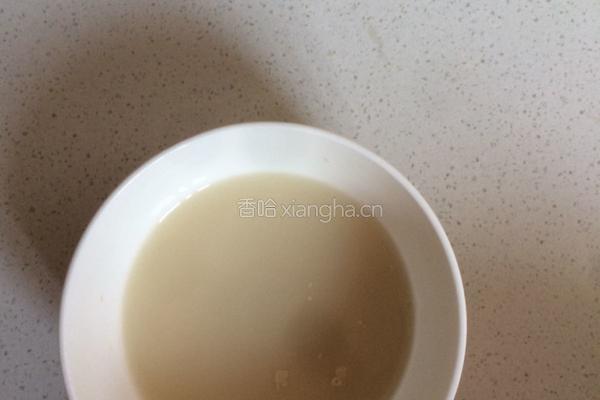 蜂蜜软麻花的做法图解1