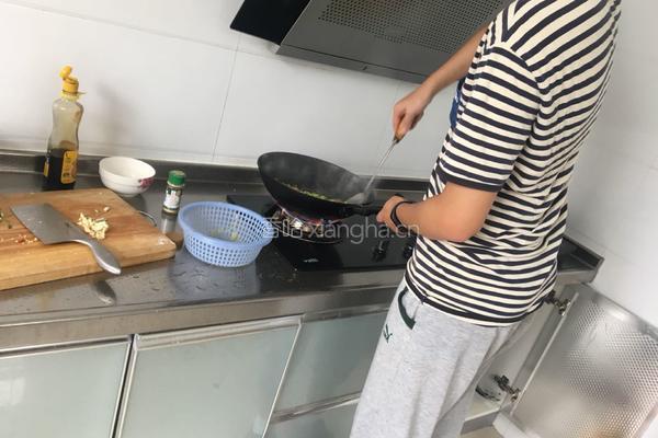 冬瓜肉圆子汤的做法图解2