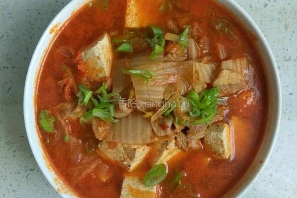 辣白菜豆腐汤的做法图解7