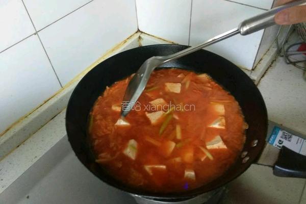 辣白菜豆腐汤的做法图解6
