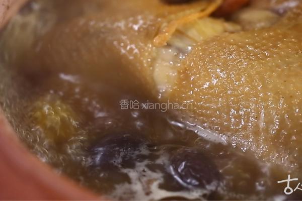 清 虫草煲鸡的做法图解3