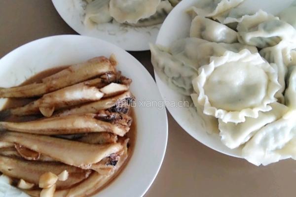 韭菜包菜猪肉饺子的做法图解10