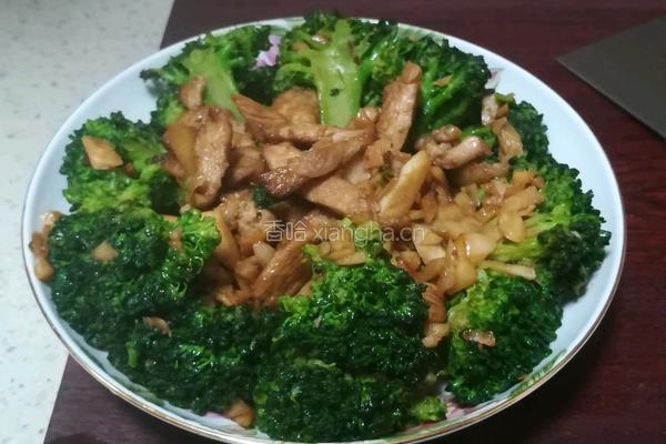 西兰花炒鸡肉的做法图解9