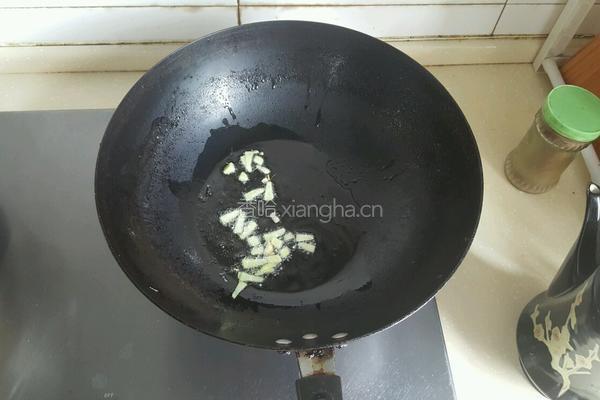 板栗烧鸡的做法图解3