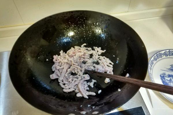 雪菜肉丝的做法图解3