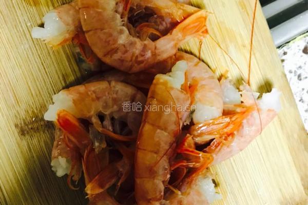 椒盐虾的做法图解1
