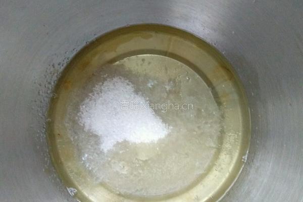 戚风胚的做法图解1