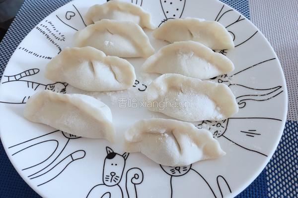 水饺-猪肉芹菜胡萝卜馅儿的做法图解7