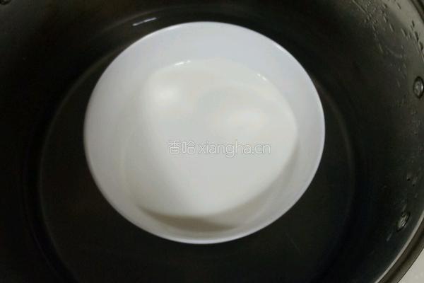 鸡蛋牛奶布丁的做法图解3