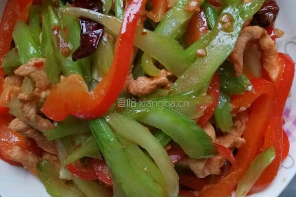 西芹炒鸡胸肉的做法图解6