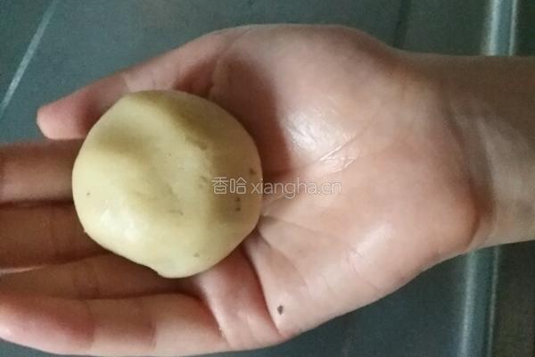 广式芝麻月饼的做法图解9