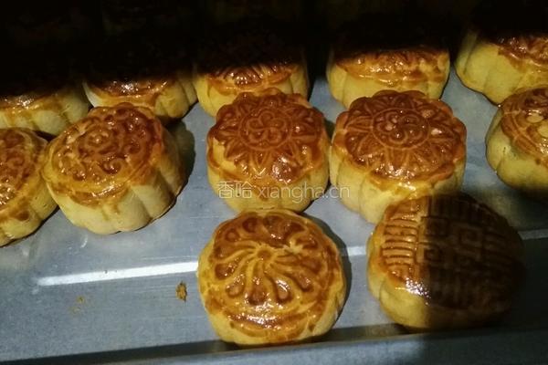 广式芝麻月饼的做法图解14
