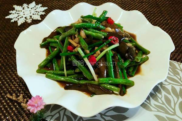 清烧茄子豆角的做法图解12