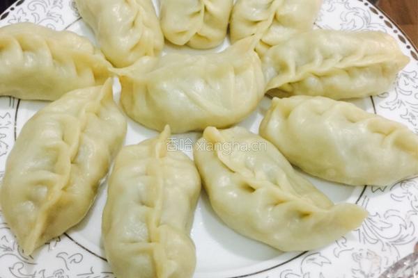 南瓜鸡蛋大蒸饺的做法图解5