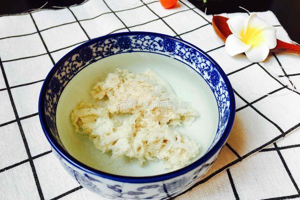 清炖瘦肉汤的做法图解5